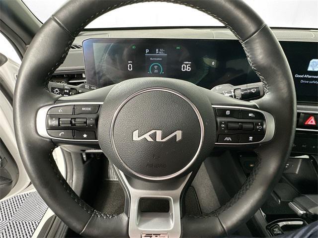 used 2025 Kia K5 car, priced at $29,000