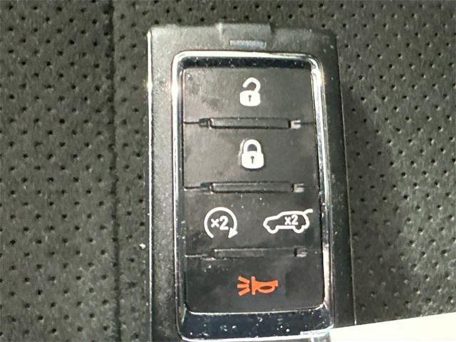 used 2023 Jeep Grand Cherokee car, priced at $35,500