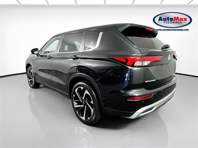used 2022 Mitsubishi Outlander car, priced at $24,000