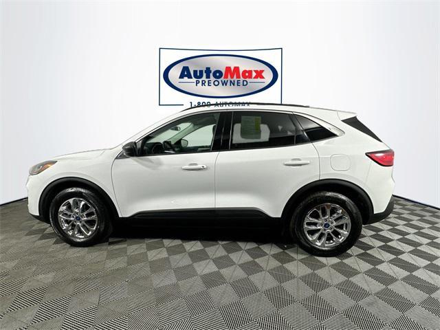 used 2022 Ford Escape car, priced at $24,000