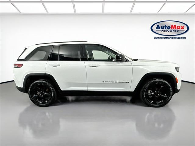 used 2023 Jeep Grand Cherokee car, priced at $35,000