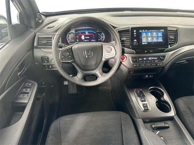 used 2022 Honda Pilot car, priced at $34,000