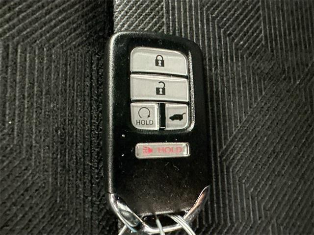 used 2022 Honda Pilot car, priced at $34,000