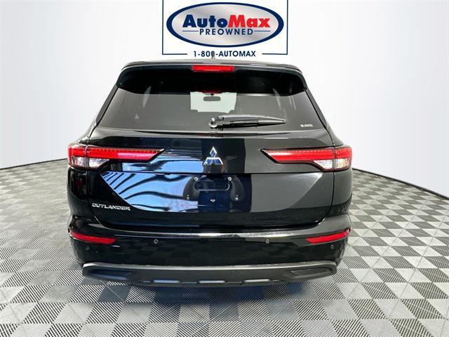 used 2022 Mitsubishi Outlander car, priced at $24,000