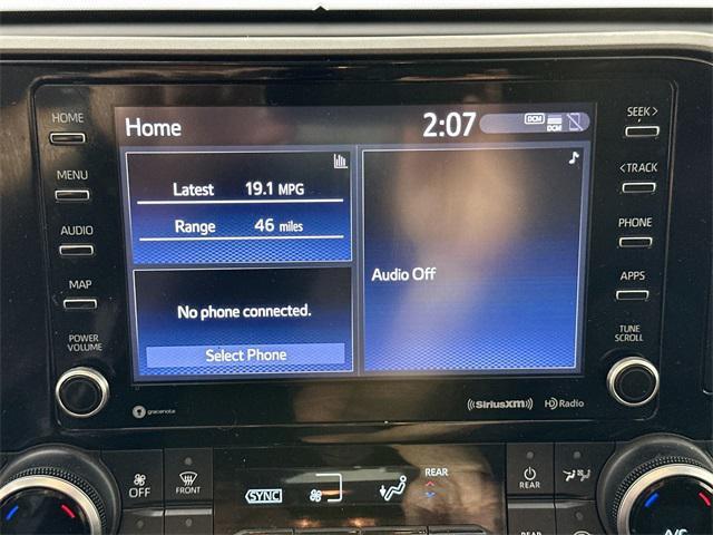 used 2022 Toyota Highlander car, priced at $37,500