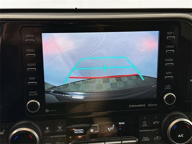 used 2022 Toyota Highlander car, priced at $37,500