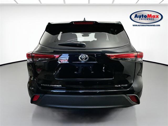 used 2022 Toyota Highlander car, priced at $35,000