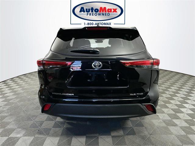 used 2022 Toyota Highlander car, priced at $37,500