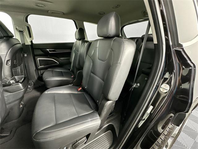 used 2022 Kia Telluride car, priced at $28,000