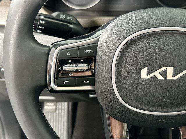 used 2023 Kia Sorento car, priced at $32,000