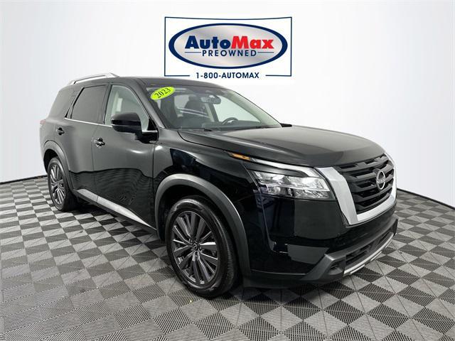 used 2023 Nissan Pathfinder car, priced at $35,999