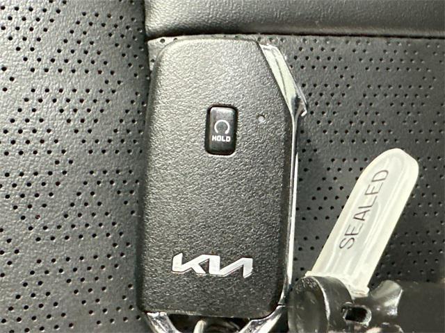 used 2023 Kia Sorento car, priced at $31,000