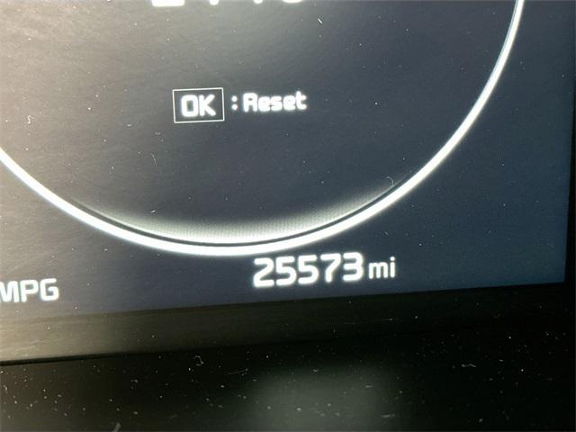 used 2023 Kia Sorento car, priced at $31,000