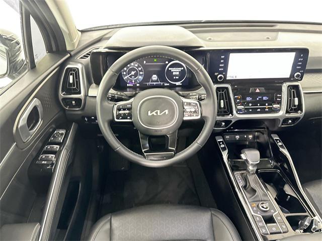 used 2023 Kia Sorento car, priced at $31,000