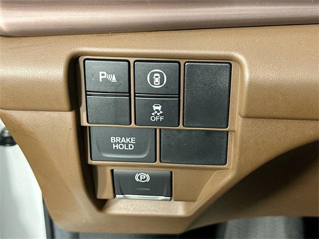 used 2024 Acura RDX car, priced at $38,500