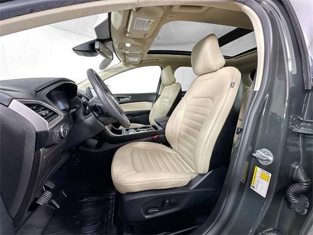 used 2022 Ford Edge car, priced at $24,000