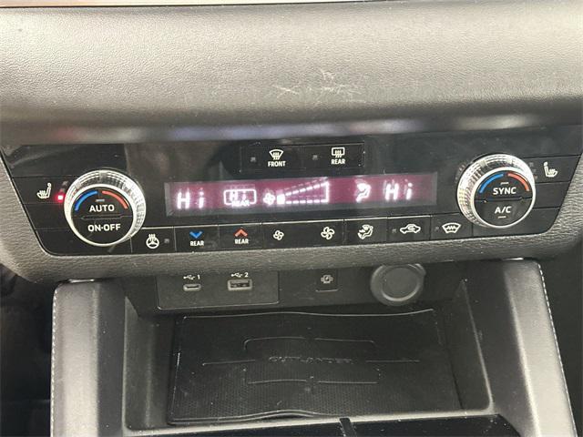 used 2023 Mitsubishi Outlander car, priced at $27,000