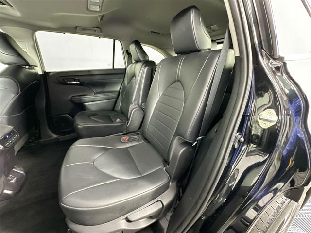 used 2022 Toyota Highlander car, priced at $36,000