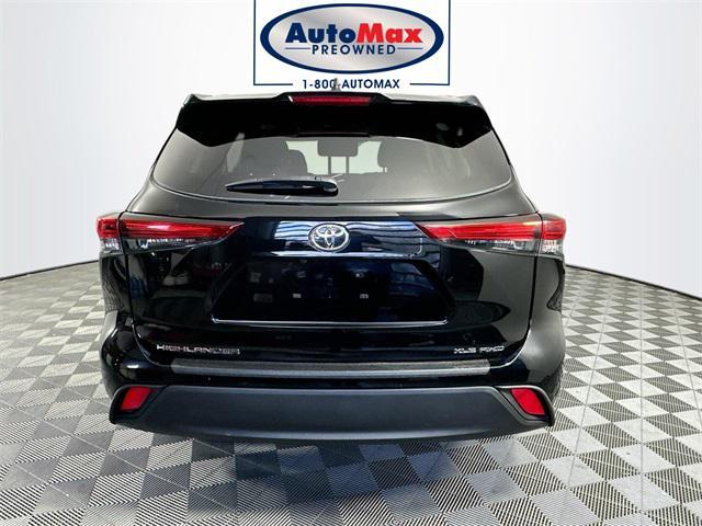 used 2022 Toyota Highlander car, priced at $36,000