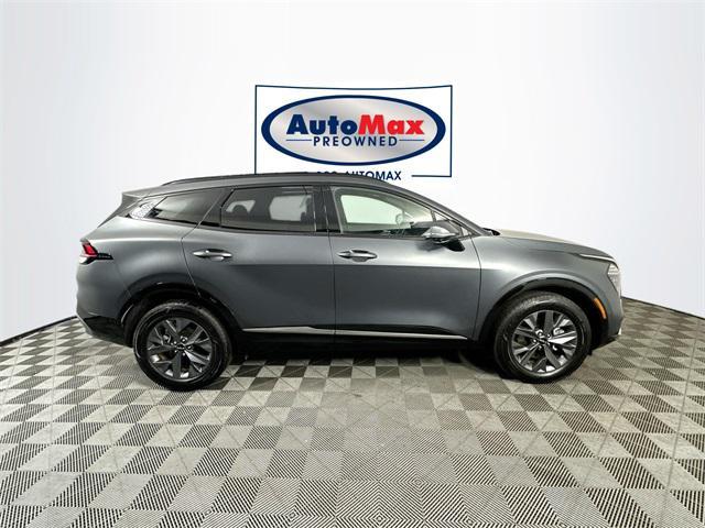 used 2024 Kia Sportage Hybrid car, priced at $34,000