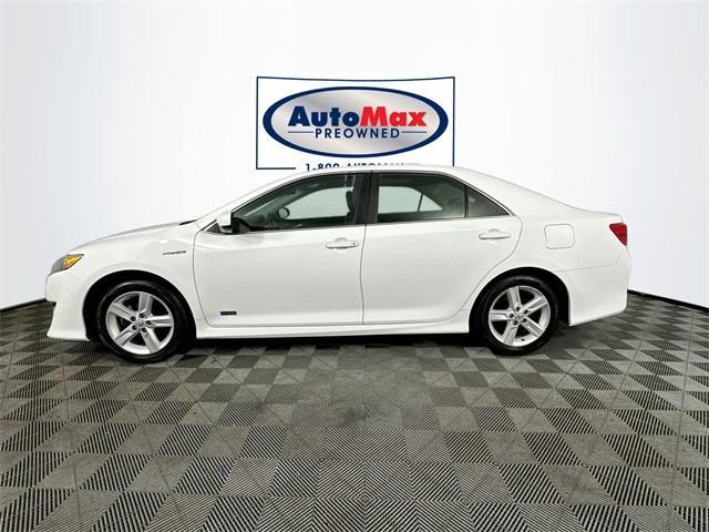 used 2014 Toyota Camry Hybrid car, priced at $15,500