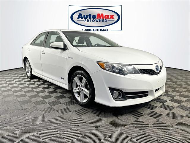 used 2014 Toyota Camry Hybrid car, priced at $15,500