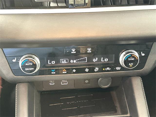 used 2023 Mitsubishi Outlander PHEV car, priced at $30,500