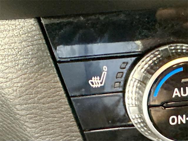 used 2023 Mitsubishi Outlander PHEV car, priced at $30,500