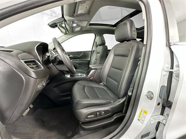 used 2022 Chevrolet Equinox car, priced at $25,000