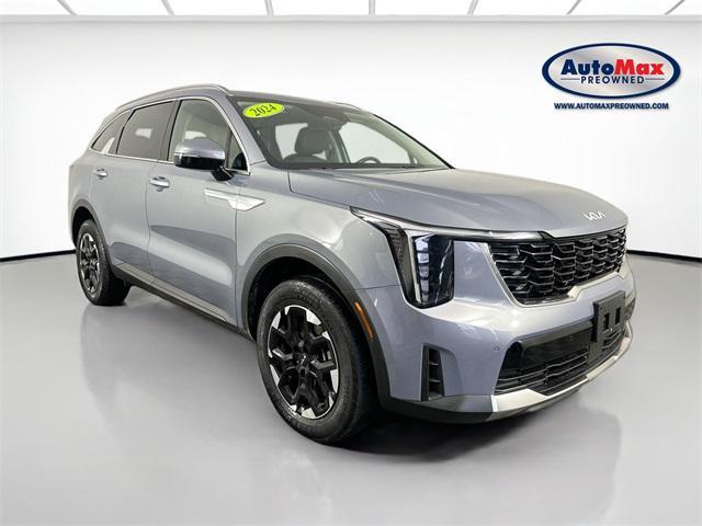 used 2024 Kia Sorento car, priced at $29,500