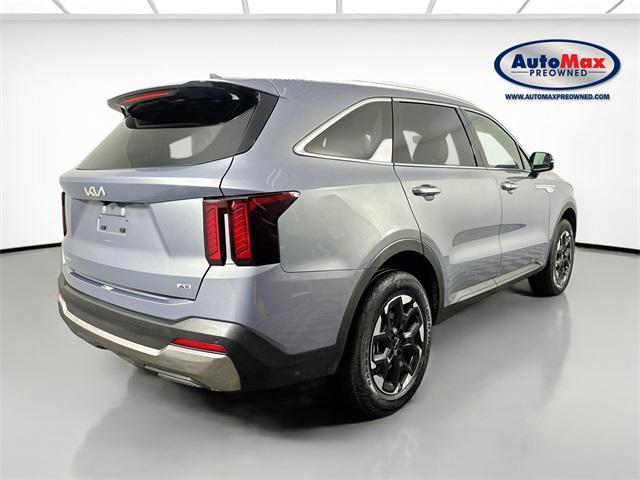 used 2024 Kia Sorento car, priced at $29,500
