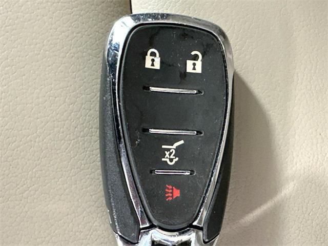 used 2022 Chevrolet Traverse car, priced at $28,500