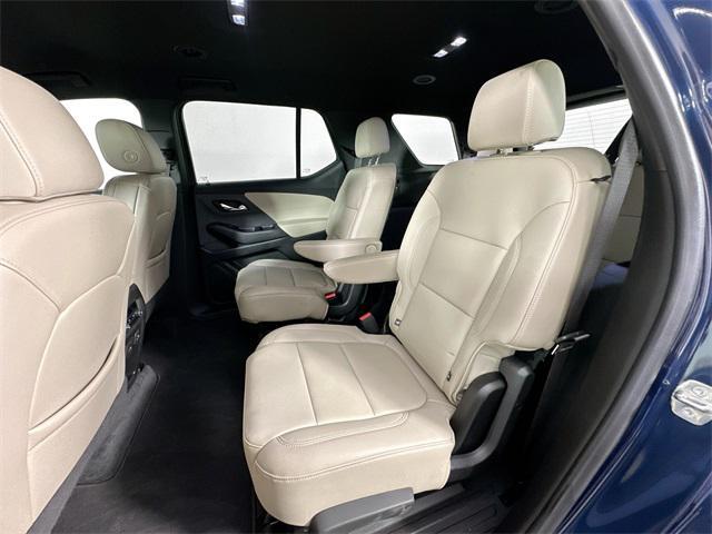 used 2022 Chevrolet Traverse car, priced at $28,500