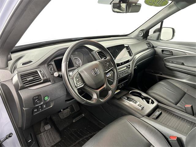 used 2022 Honda Passport car, priced at $33,500