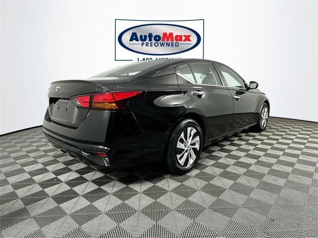 used 2023 Nissan Altima car, priced at $18,500