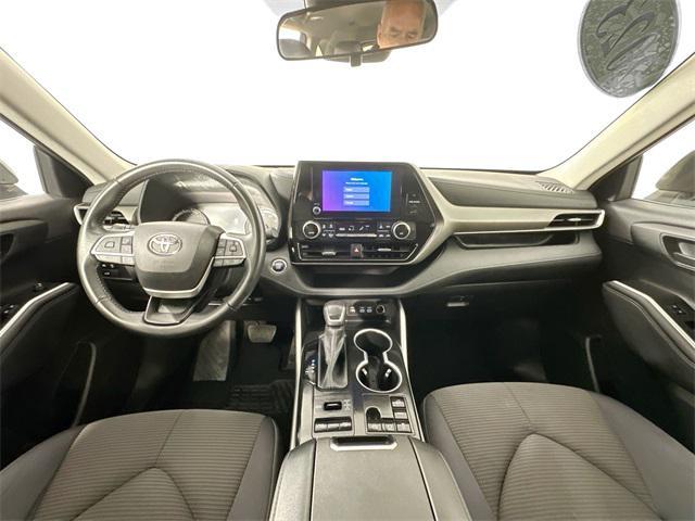 used 2023 Toyota Highlander car, priced at $32,500