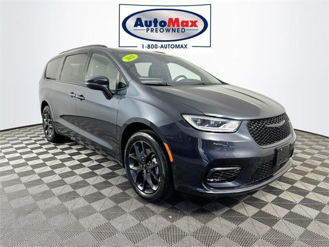 used 2021 Chrysler Pacifica car, priced at $33,000