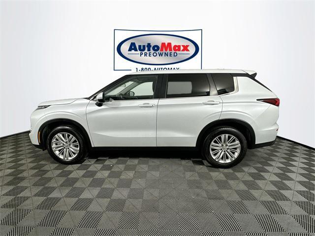 used 2024 Mitsubishi Outlander car, priced at $28,000