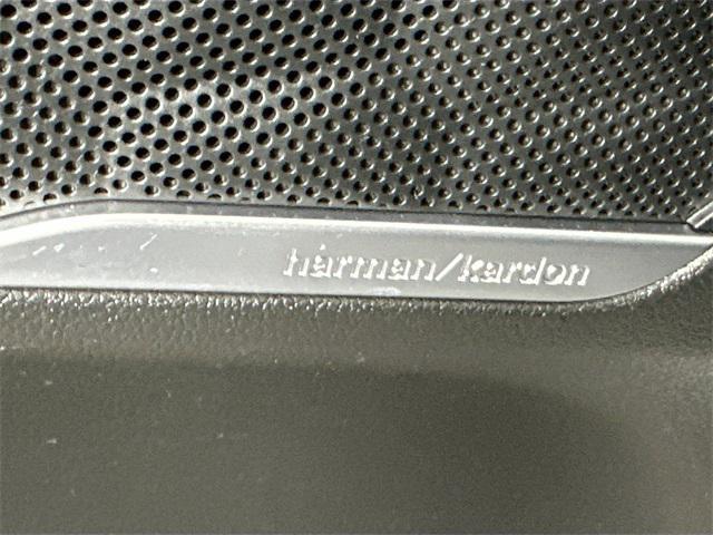 used 2022 Hyundai Santa Fe car, priced at $29,000