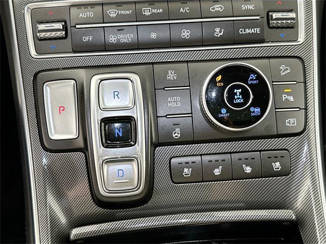used 2022 Hyundai Santa Fe car, priced at $29,000