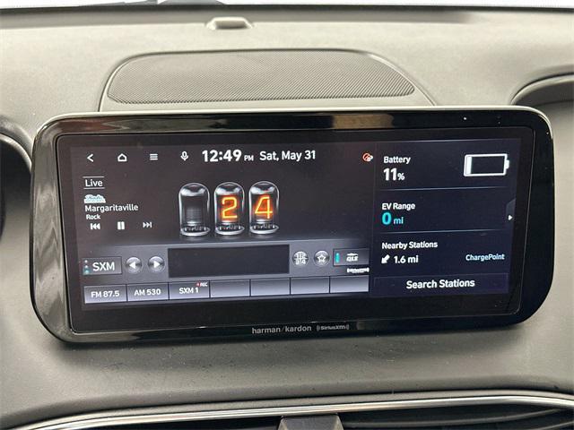 used 2022 Hyundai Santa Fe car, priced at $29,000