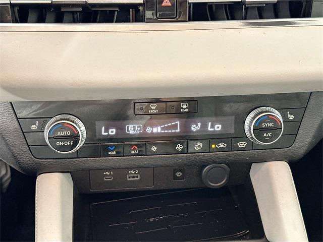 used 2022 Mitsubishi Outlander car, priced at $27,599