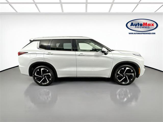 used 2022 Mitsubishi Outlander car, priced at $27,599