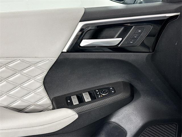 used 2022 Mitsubishi Outlander car, priced at $27,599