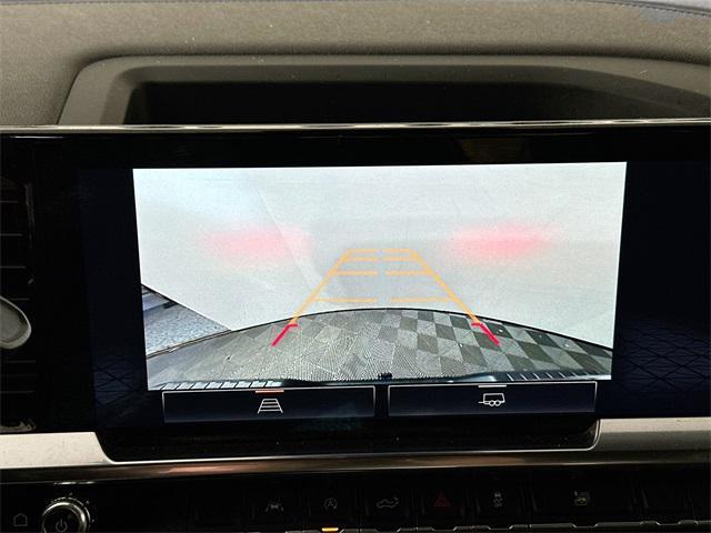 used 2022 GMC Sierra 1500 car, priced at $38,500