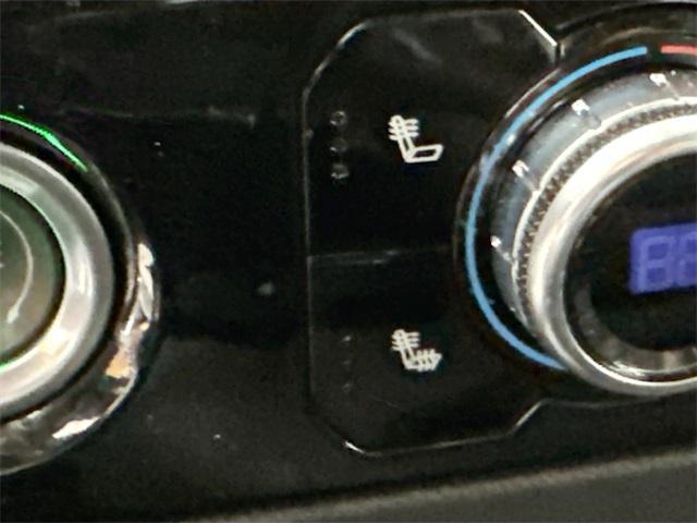 used 2022 GMC Sierra 1500 car, priced at $38,500