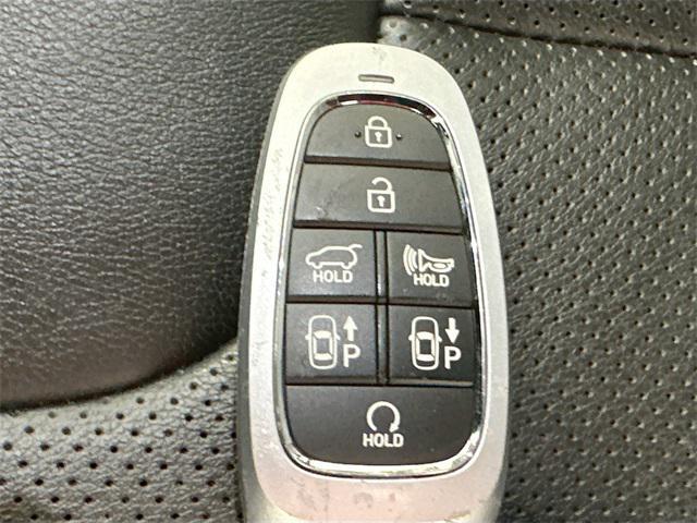 used 2022 Hyundai Santa Fe car, priced at $29,500