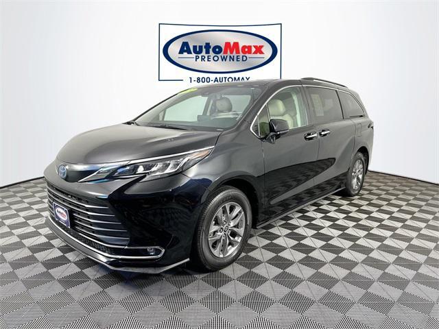 used 2022 Toyota Sienna car, priced at $39,500