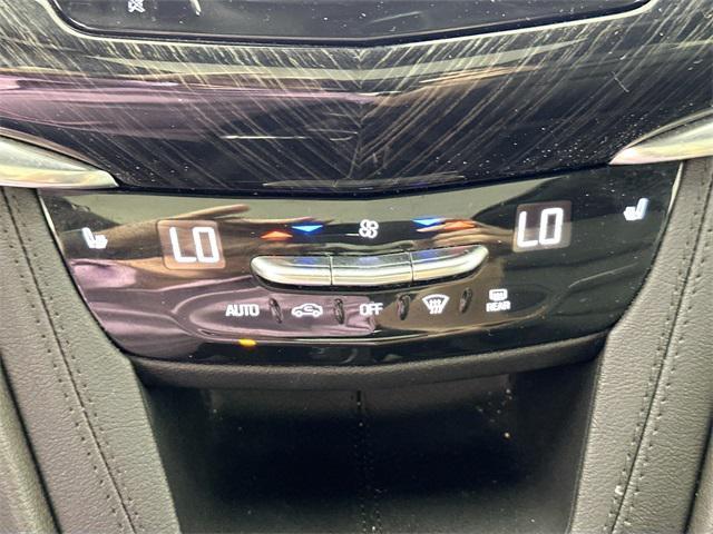 used 2022 Cadillac XT6 car, priced at $37,500