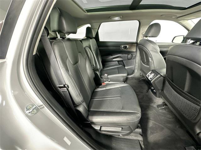 used 2022 Kia Sorento car, priced at $31,000